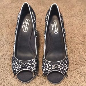 Coach wedges size 6 worn once